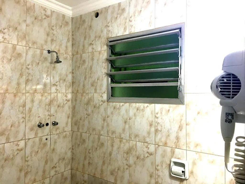 Hotel Holiday Sul São Paulo 2*,  Brasil