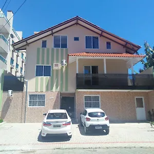 https://residencial-rouxinol.santa-catarina-brasil.com